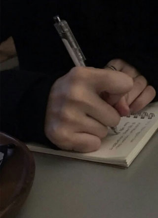 每天都在蹭热度的十八线男配小说小说