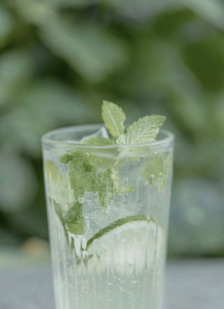 豪门老男人宠婚日常小说